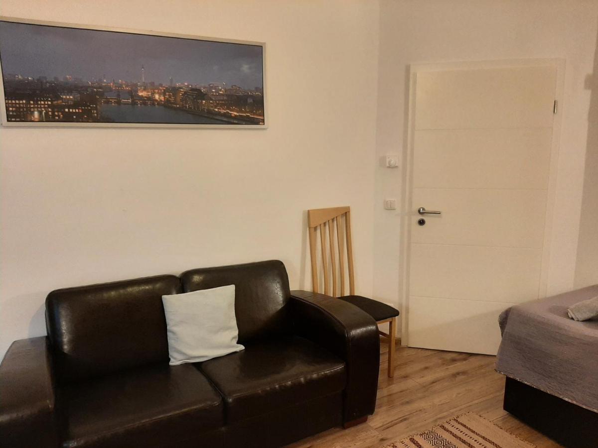 Am Bahnhof Apartman Werneuchen Kültér fotó