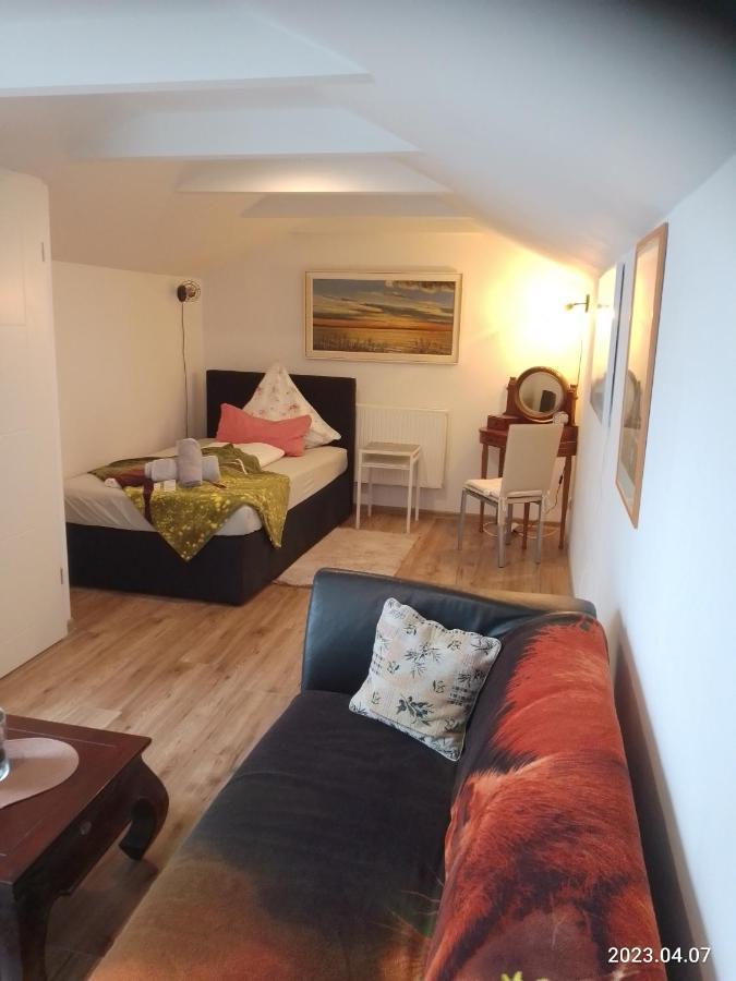 Am Bahnhof Apartman Werneuchen Kültér fotó