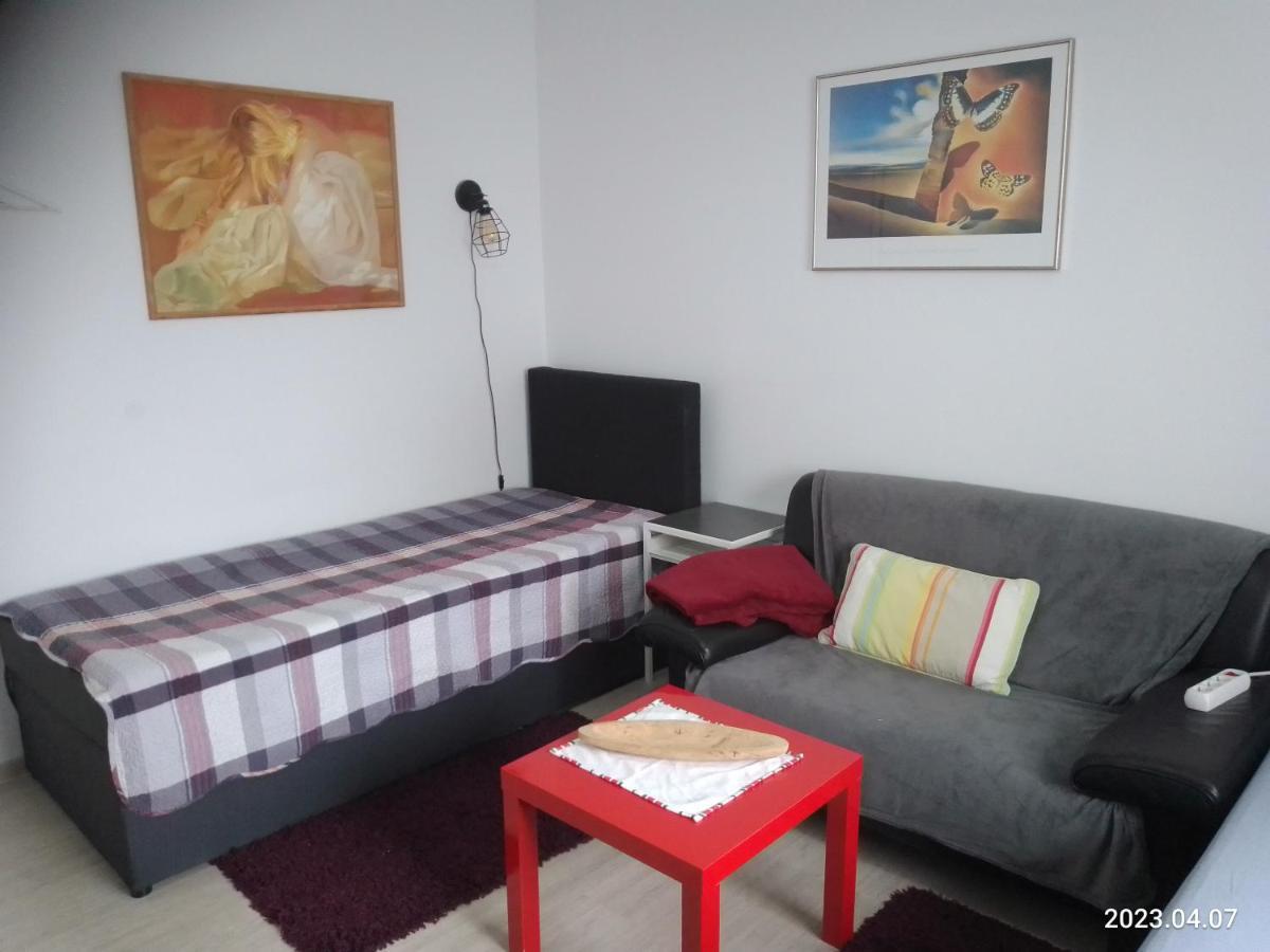 Am Bahnhof Apartman Werneuchen Kültér fotó