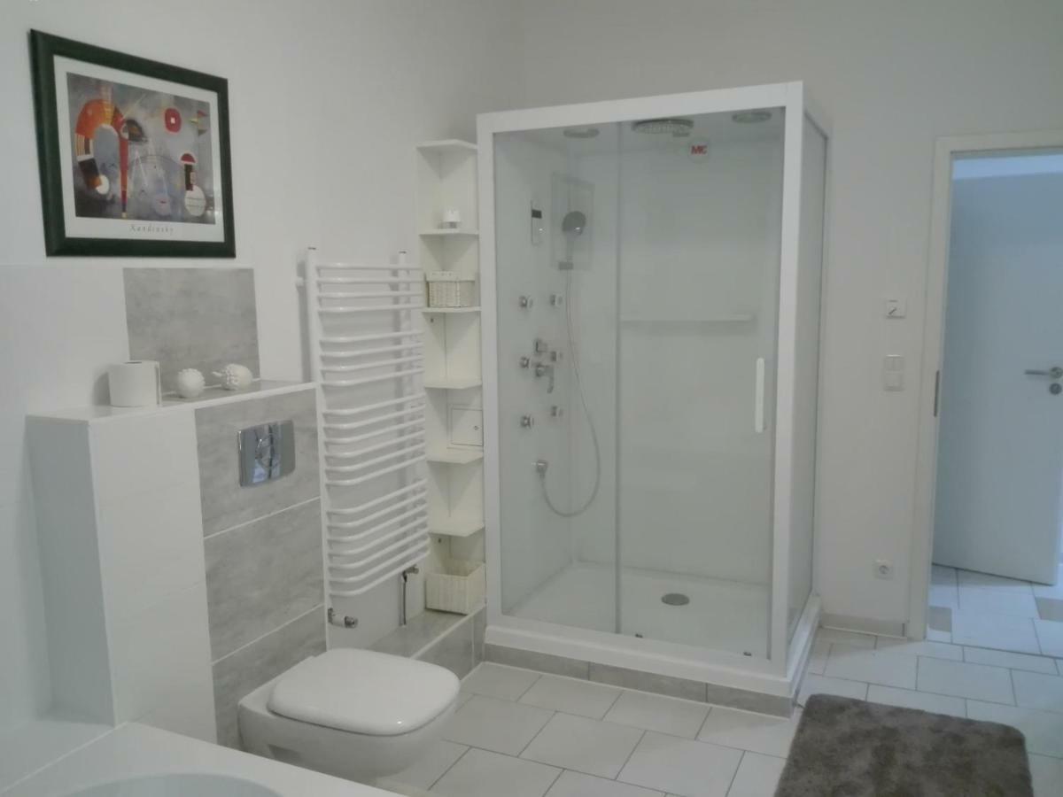Am Bahnhof Apartman Werneuchen Kültér fotó