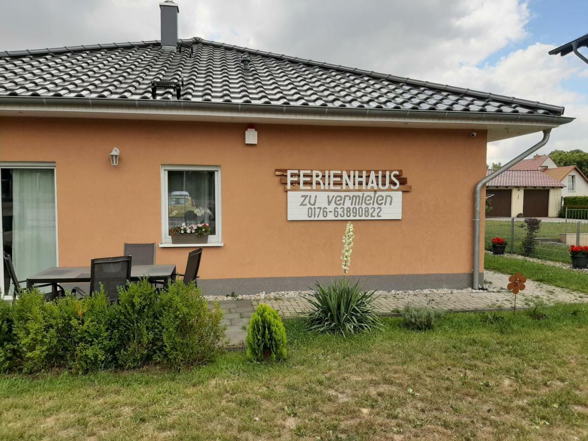 Am Bahnhof Apartman Werneuchen Kültér fotó